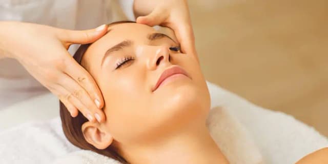 60 Min Anti-Aging Face Lift Massage Session with Aromatherapy and Steam Shower Aroma Enhancements