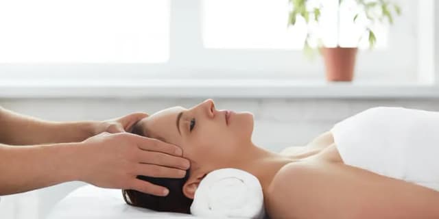 Hydro Force Facial and Face Massage