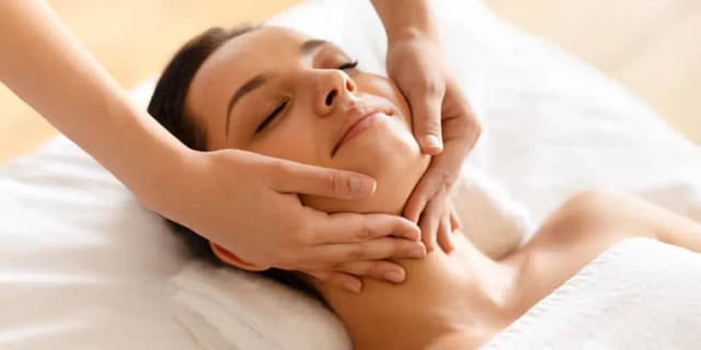 One Non-Surgical Facelift Session with Microdermabrasion