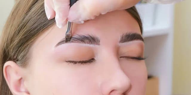 Eyebrow Tint and Treat