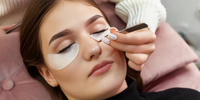 Classic Eyelash Extension