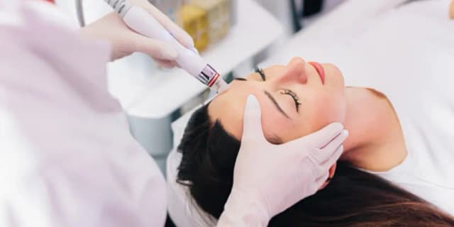 One HydraFacial with Add On Treatment: (Hydrajelly Mask)