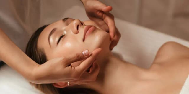 Face Lifting Therapy