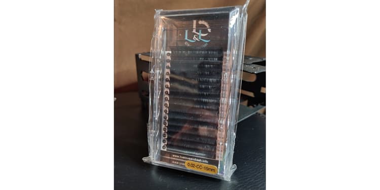 0.02 Faux Mink MIXED Length Lash Extensions