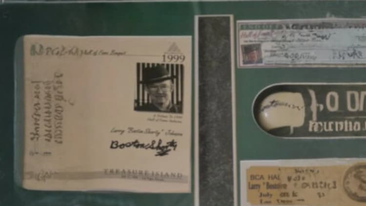 Boston Shorty – Unique, One of a Kind Memorial