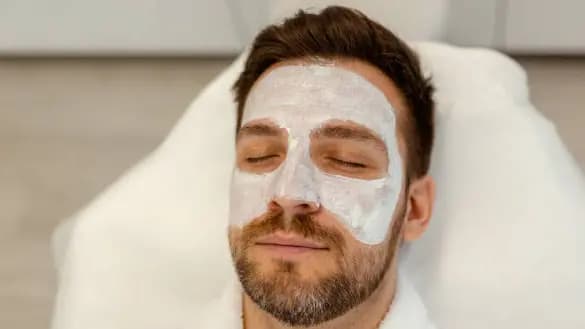 Gentlemens Facial